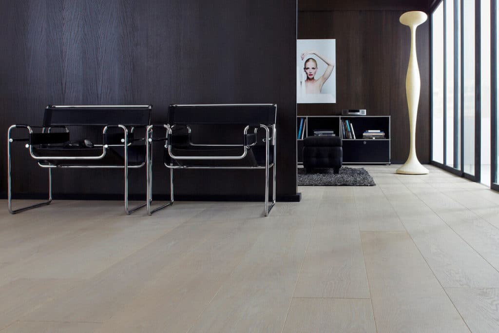 Bauwerk Silverline Edition Eiche Silver